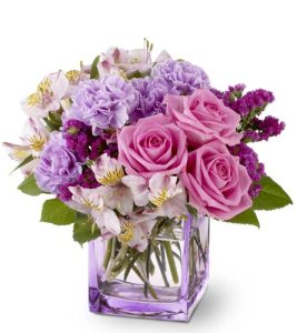 thumbnails-Pink_roses,alstroemeria,sinuata_statice,lavender_carnations-winnipeg_fresh_flowers